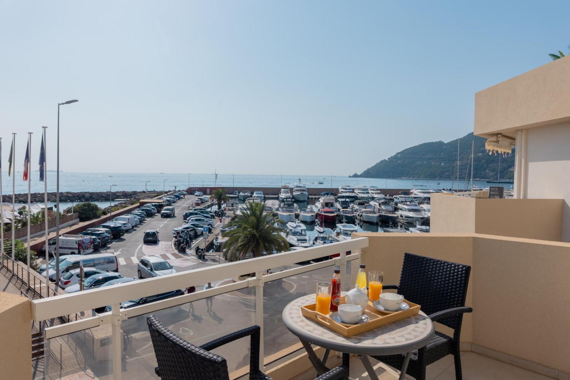 Riviera Beach Hotel Mandelieu Dış mekan fotoğraf